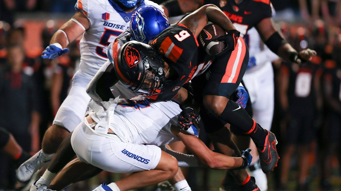 Oregon loses game, star RB in 19-8 loss to Boise State - Sports Illustrated