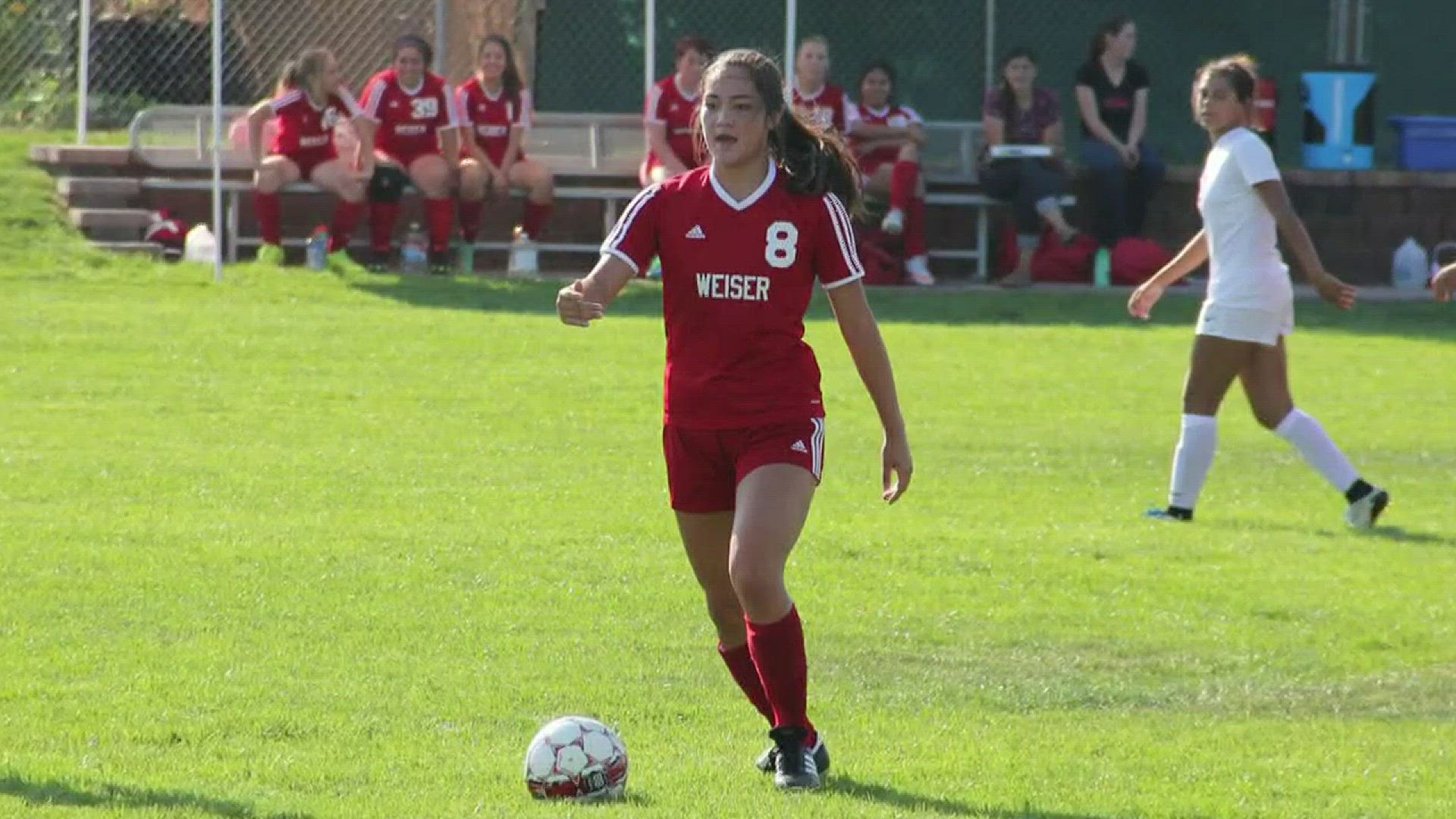 Weiser's Lauren Bouvia wins second consecutive Gatorade Player of the year award.