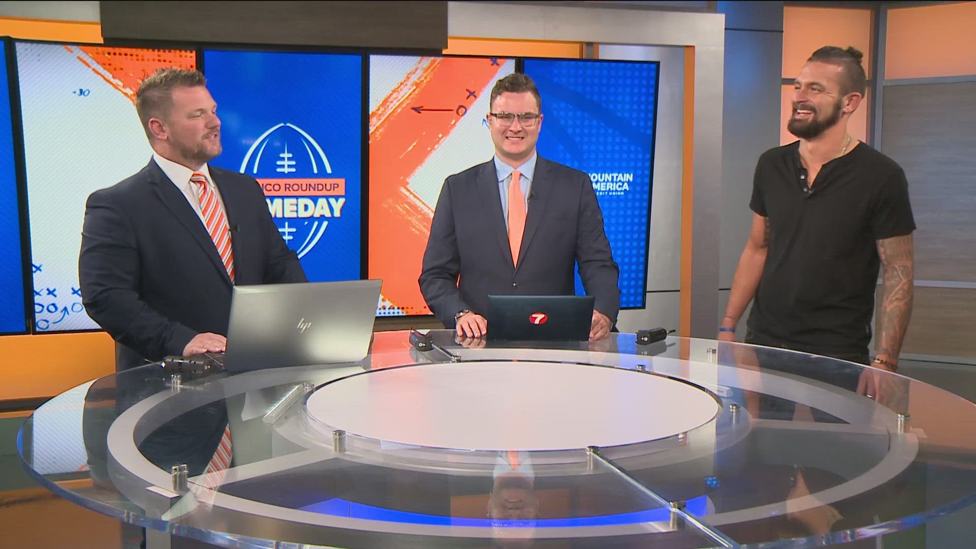 KTVB's Jay Tust and Brady Fredrick caught up with former Bronco Gabe Linehan in studio ahead of Jeff Choate's return to The Blue as Nevada head coach.