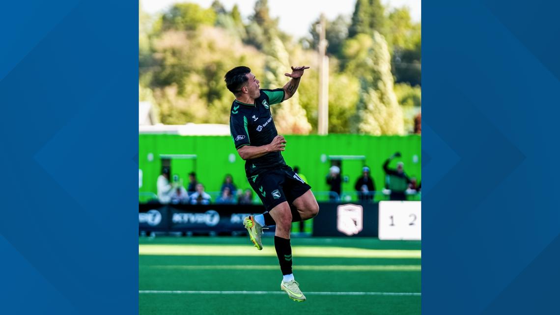 AC Boise scores three in the second half for a comeback win over Monterey Bay SC