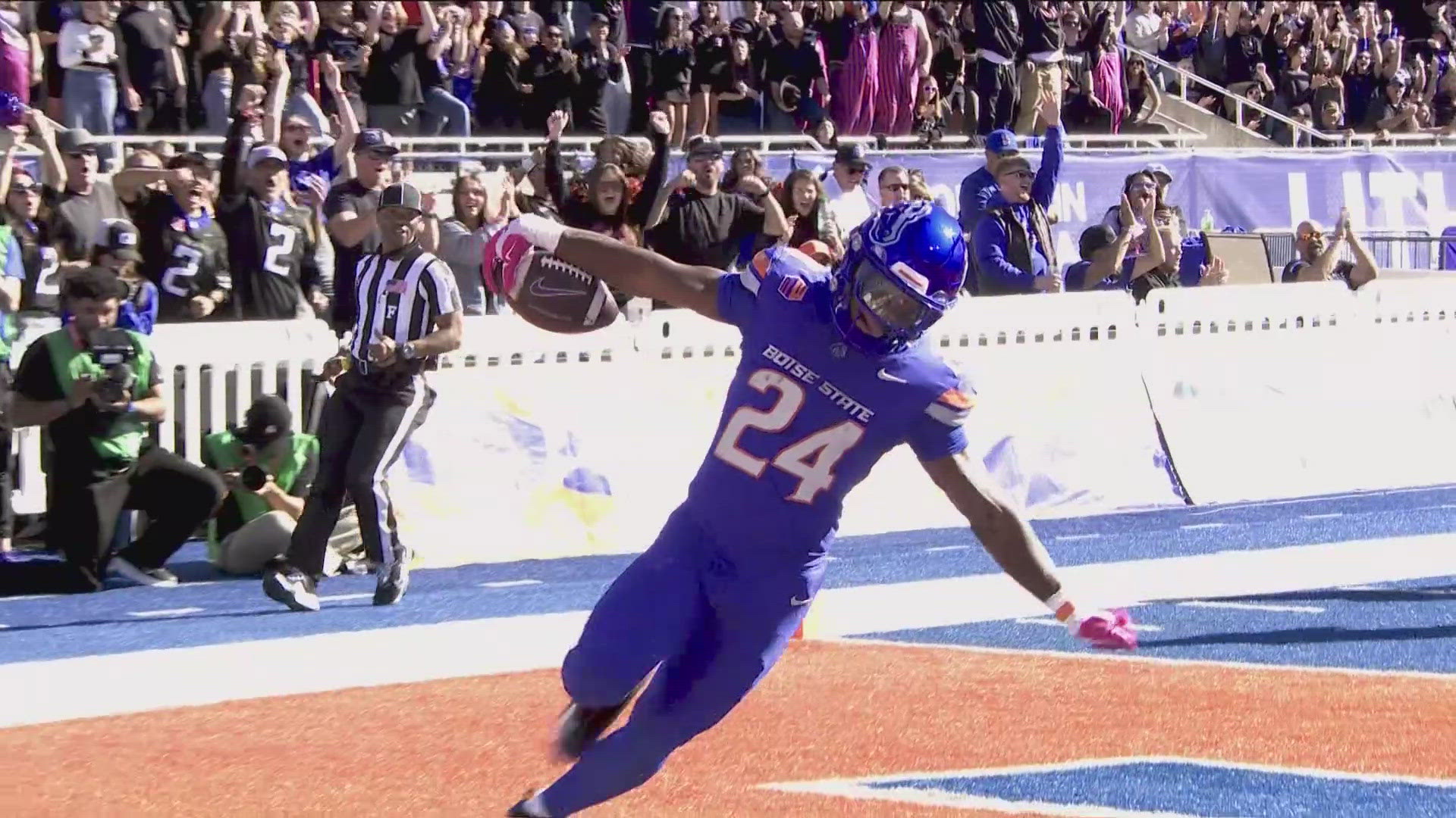Running back Dylan Riley earned his second Mountain West Offensive Player of the Week honor after rushing for a career-best 201 yards in Boise State's win over UNLV.