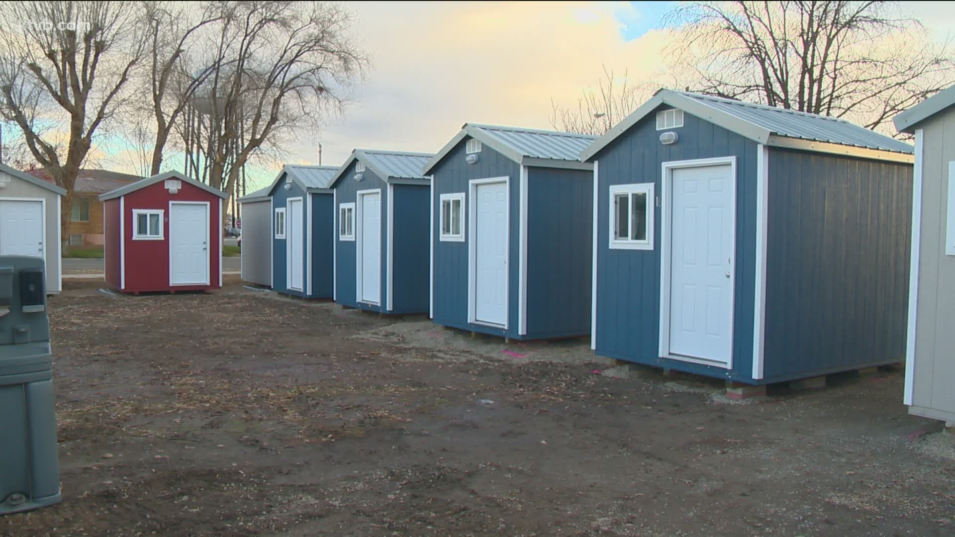An Ontario non-profit is offering temporary housing to 16 individuals experiencing homelessness in an effort to combat housing insecurity in the city.