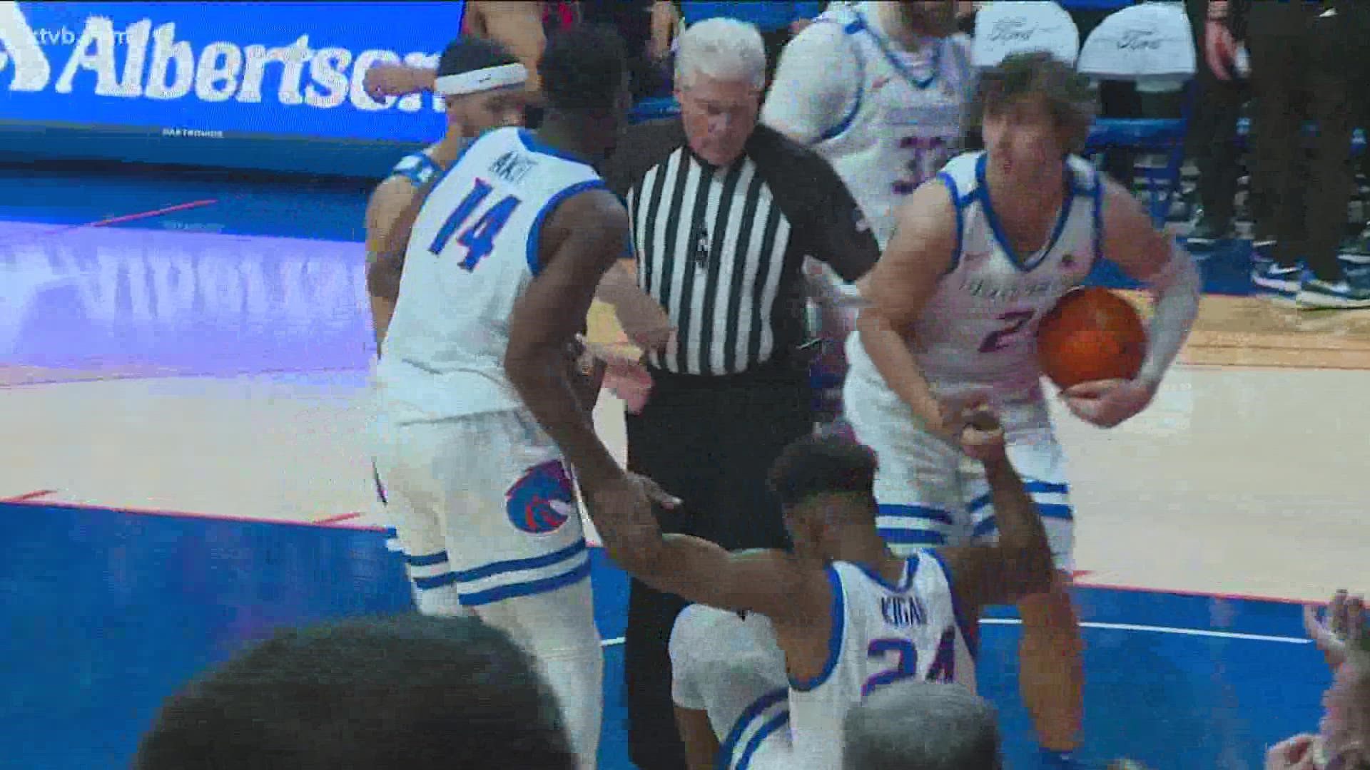 In a crucial game at ExtraMile Arena Tuesday night, Abu Kigab's last-second free throws earned Boise State (22-6, 13-2) a 58-57 win over San Diego State (17-7, 9-4).