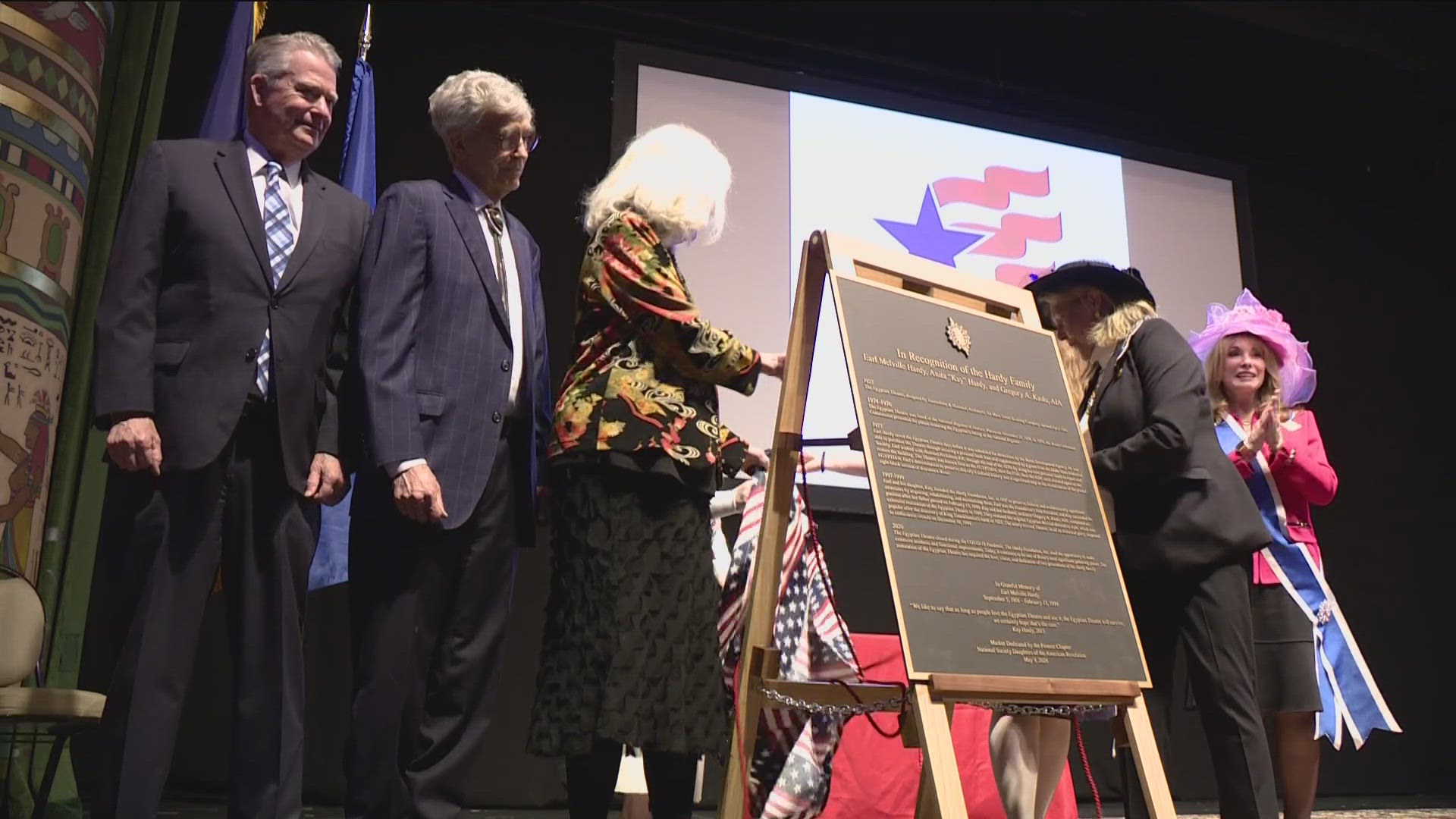 The Daughters of the American Revolution honored the owners of the Egyptian Movie Theatre.