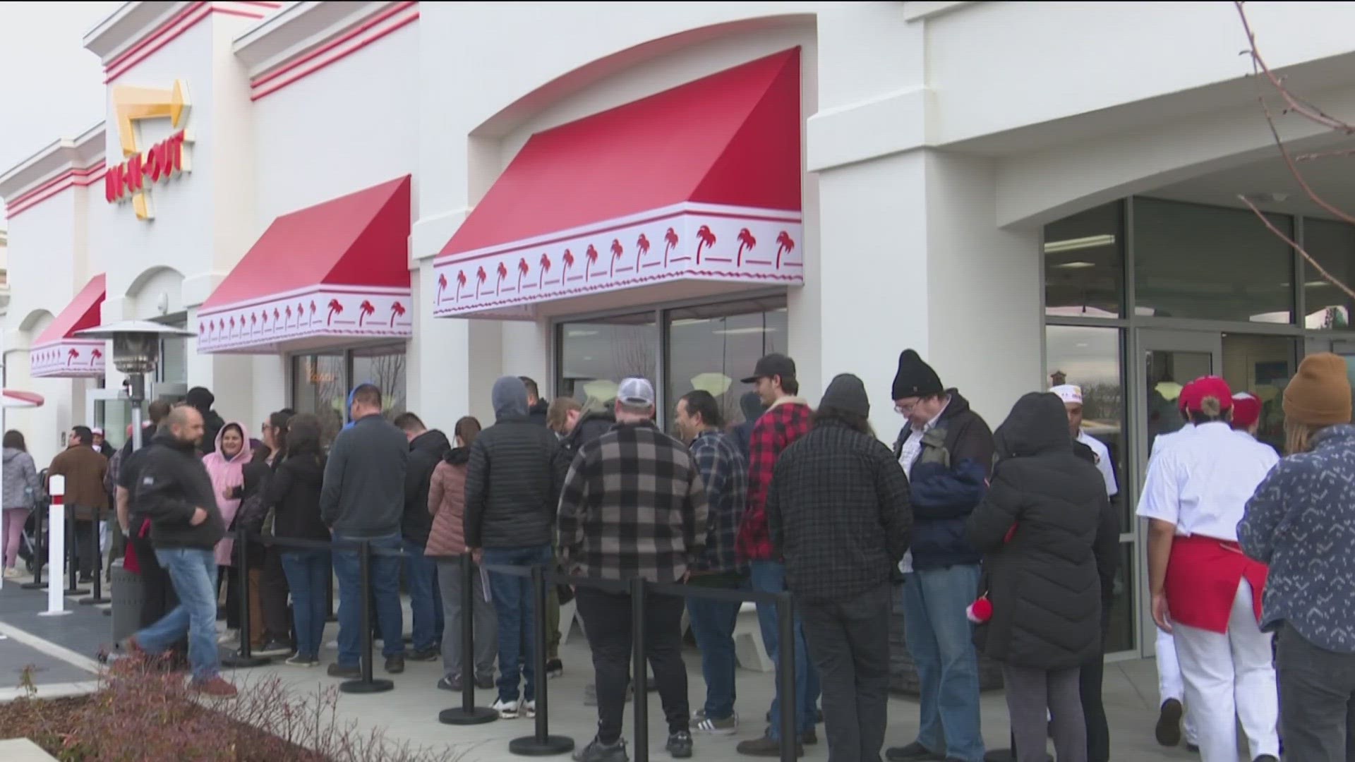 Idahoans came "In-N-Out" to get a taste of the franchise's first restaurant to open in the state.