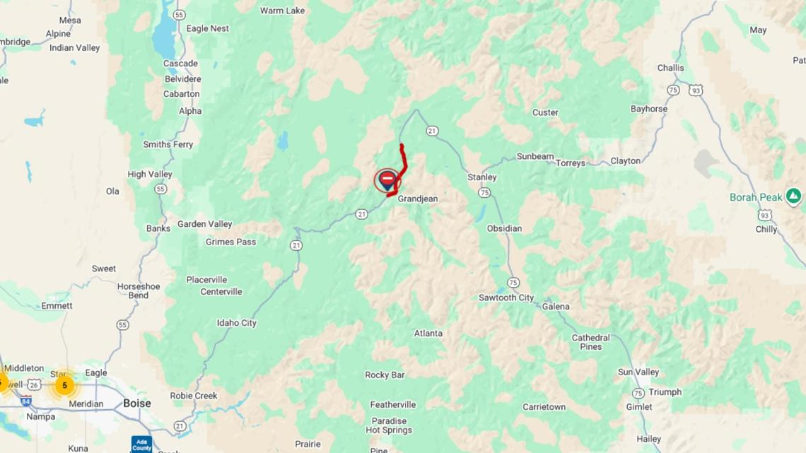 Section of Idaho Highway 21 closed due to avalanche danger