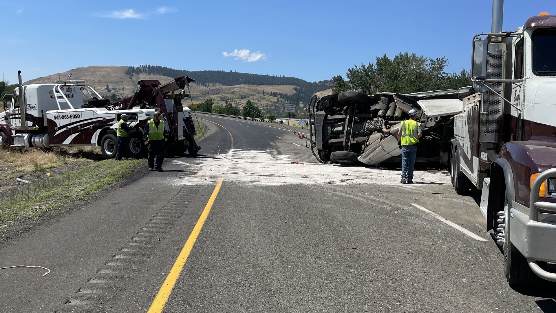 I-84 Westbound Lane Closed After Truck Crash | Ktvb.com