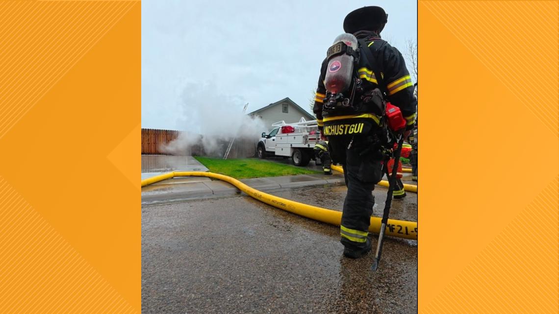 Middleton firefighters contain garage fire, family receives aid | ktvb.com