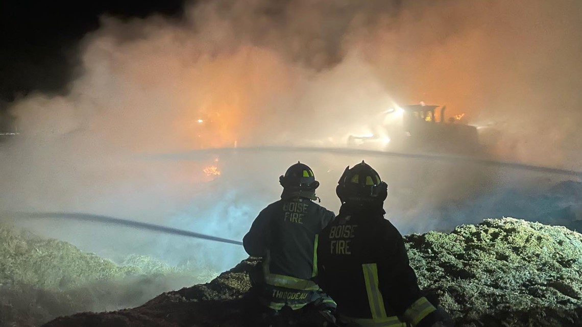 Fire burns over 200 tons of hay in Idaho - Vimarsana News