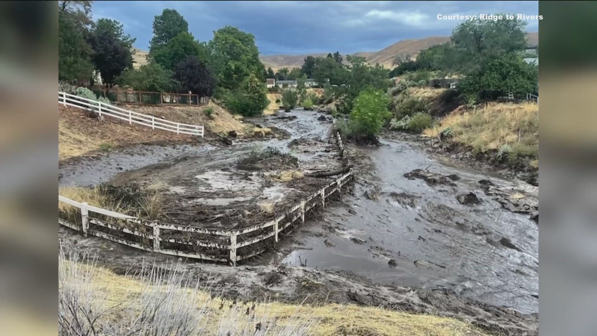 Ridge to River officials are asking the public to avoid those paths for the next few days, as wet conditions can damage the trails if used. 