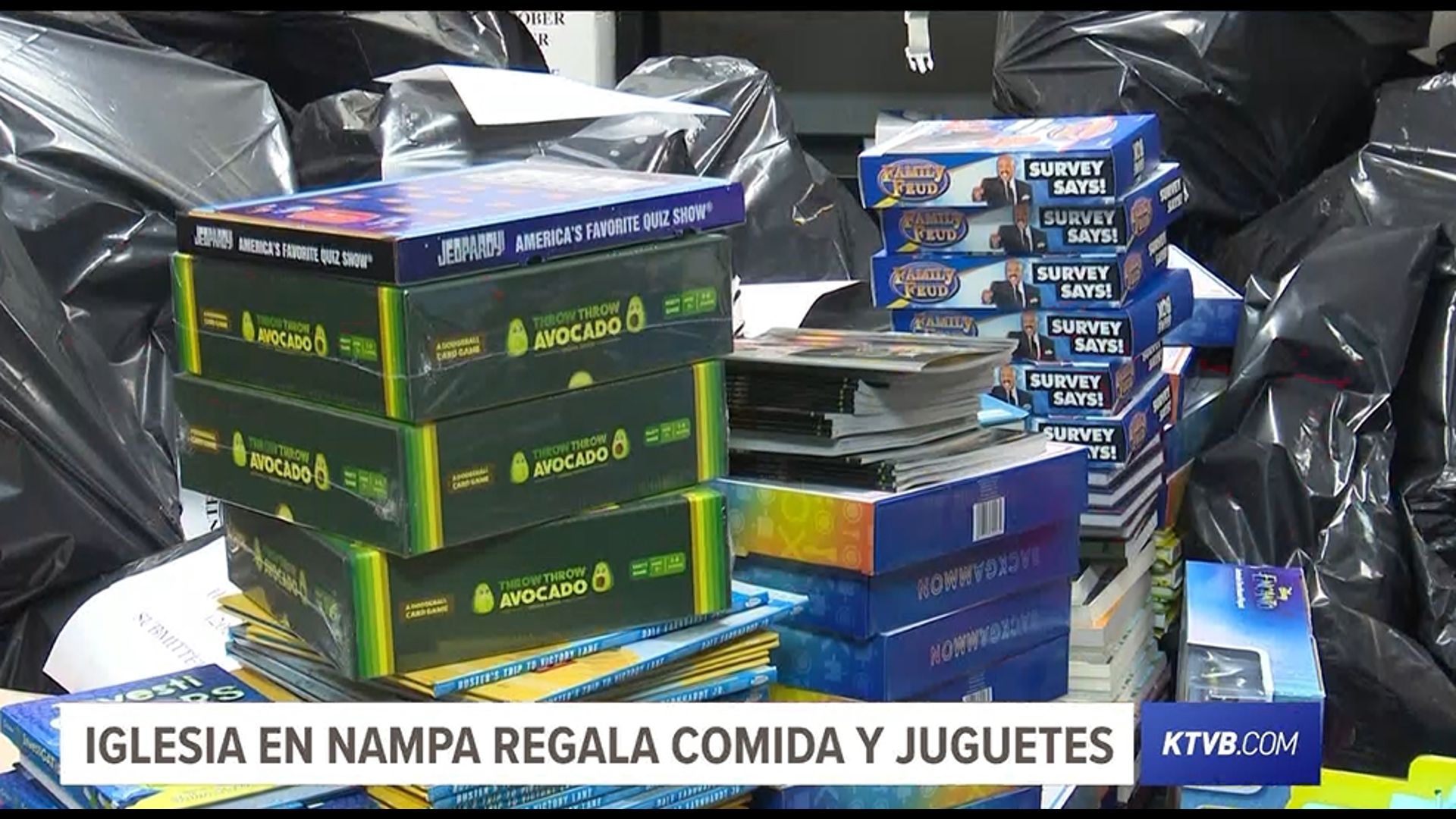 Christian Faith Center en español está regalando juguetes a más a familias necesitadas, el viernes 13.