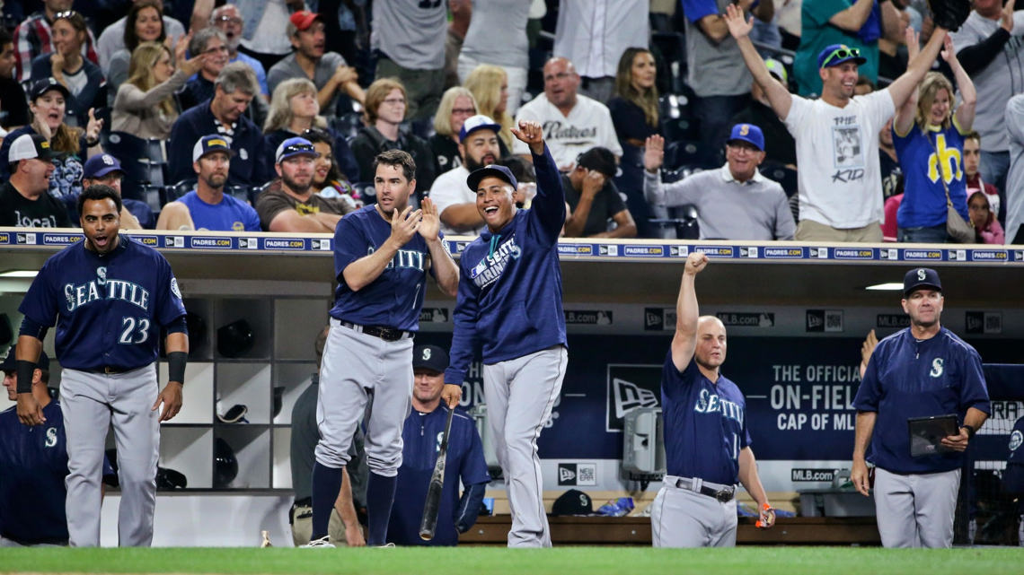 This Day In Sports: The Seattle singles just kept on a-comin’