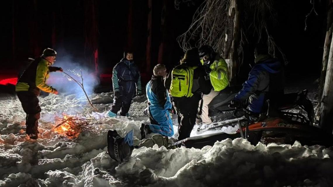 Three snowmobilers rescued in Boise County