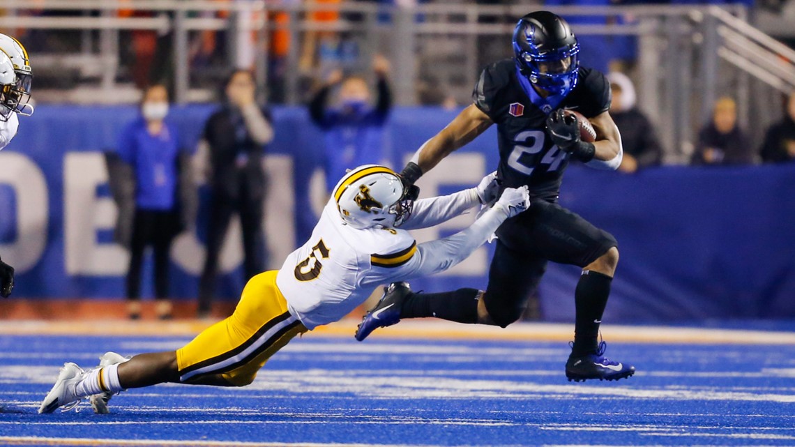 Mountain West asks NCAA to kill ban on all-blue Boise State