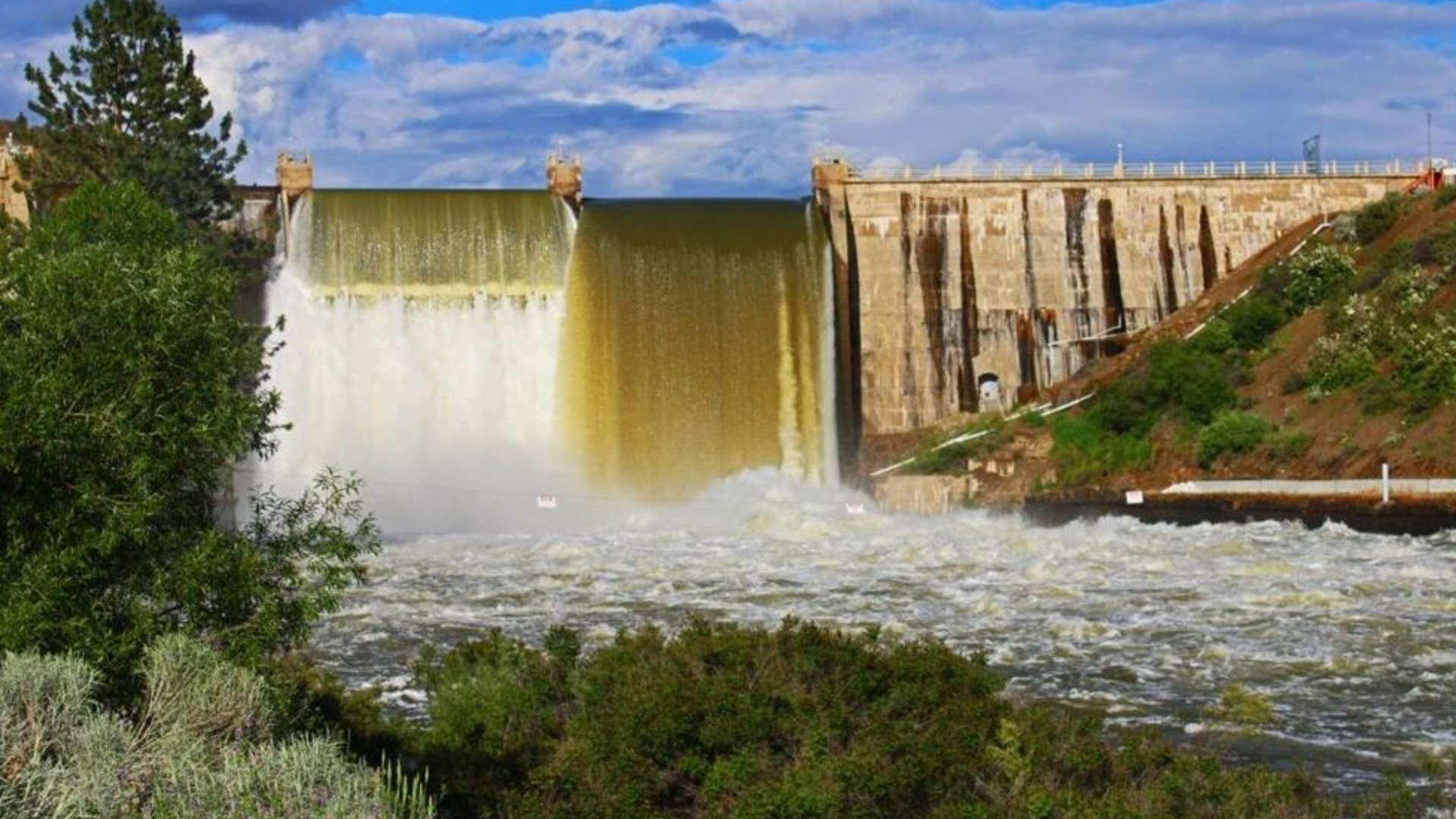 Former Idaho irrigation district treasurer accused embezzling