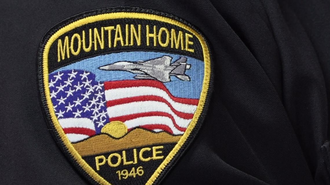 Mountain Home Police searching for suspect in hit-and-run that injured minor