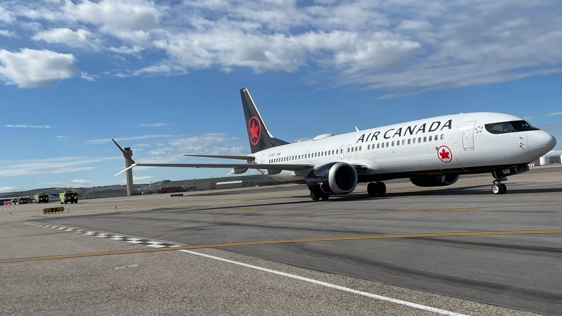 Air Canada makes emergency landing at BOI Airport Tuesday - Vimarsana News