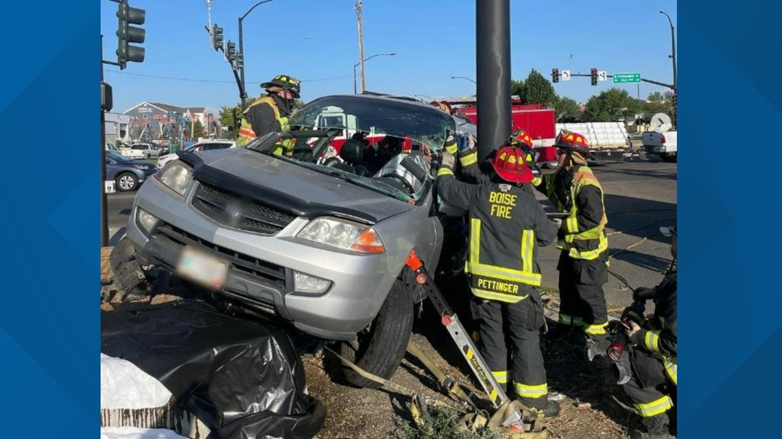 Crash blocks I84 ramp at Cole Road Monday morning in Boise