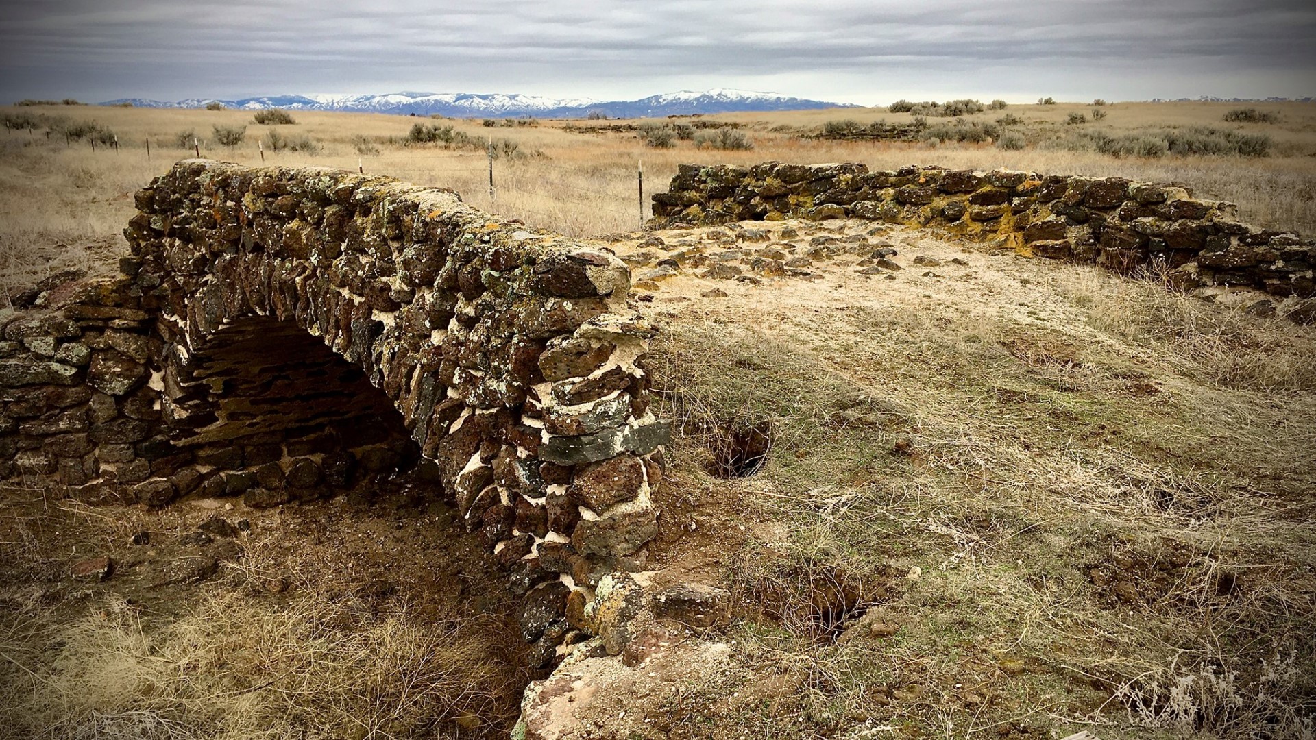 The stone arch bridge in the desert of southern Ada County raised some interesting history questions.