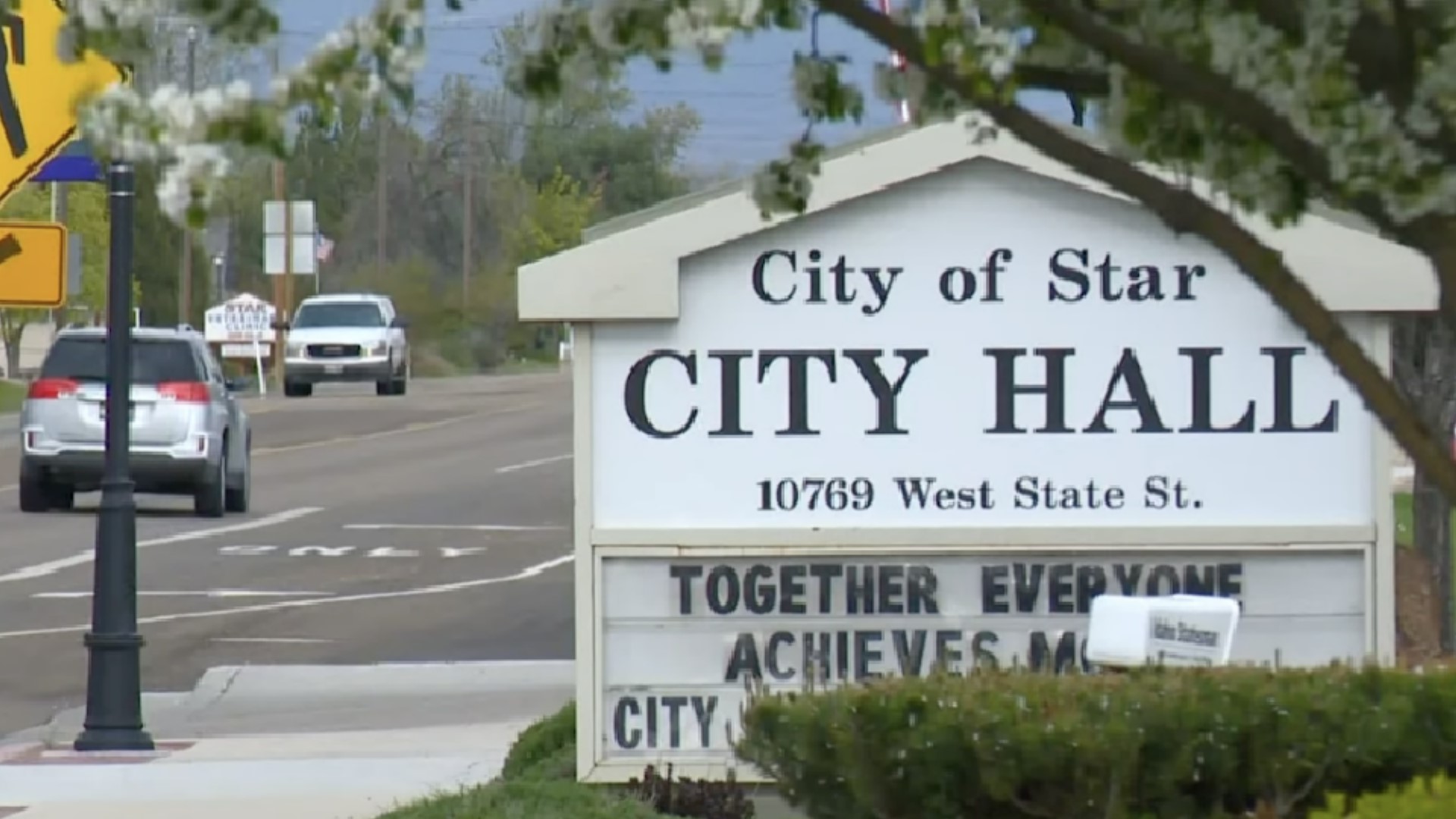 Star residents express fear at Willowcreek development hearing