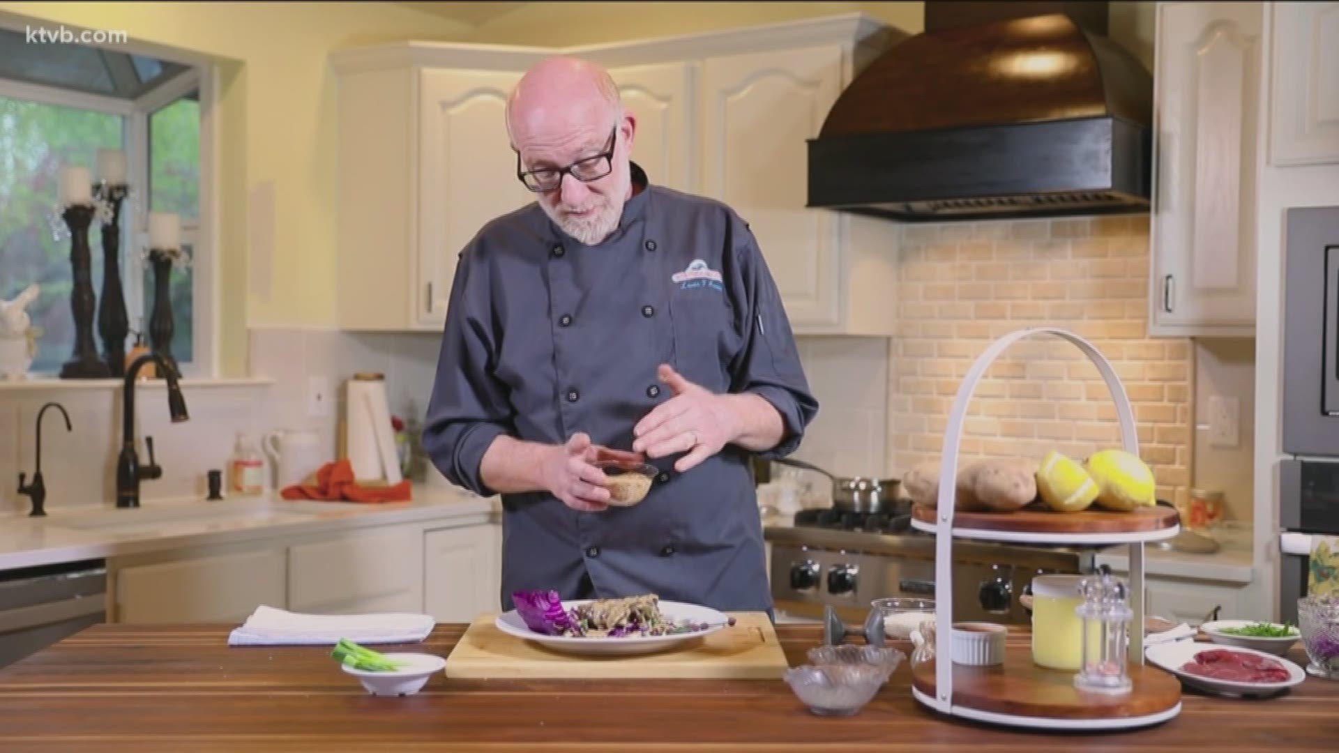 Chef Lou recreates a long-time favorite dish from his own kitchen after years of cooking in the KTVB kitchen.