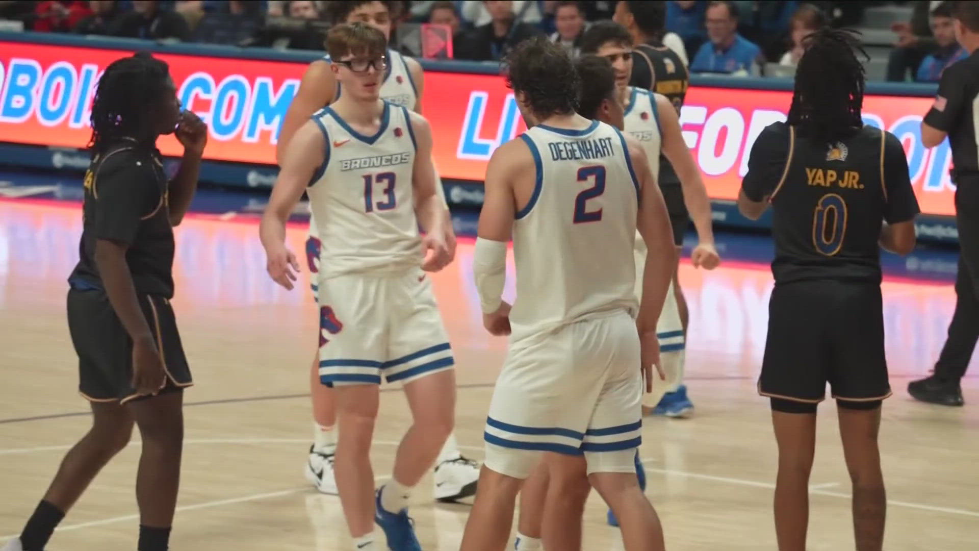 KTVB's Tom Scott brings us the latest with the Boise State Broncos and local athletes. 