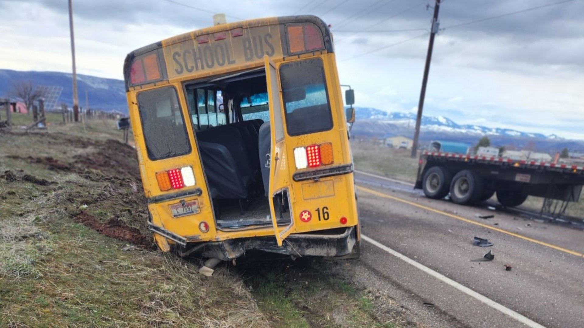 Semi-truck crashes into school bus in Washington County on Monday ...