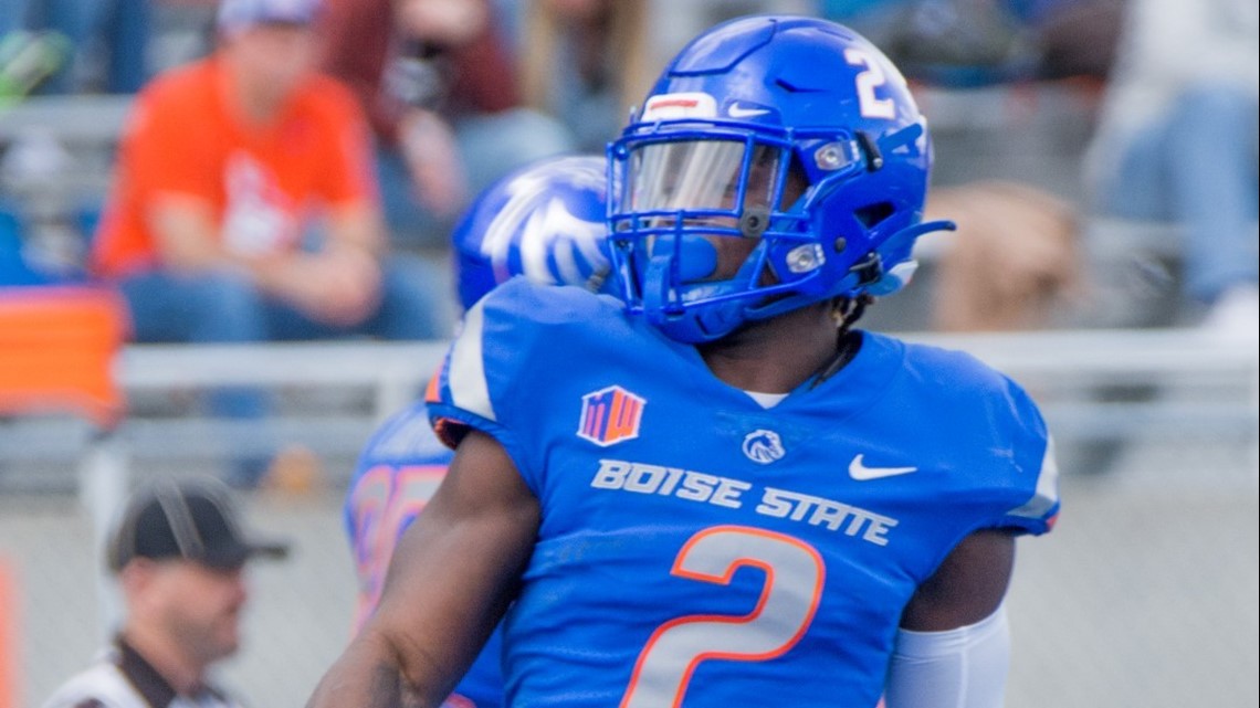 Ashton Jeanty: Boise State's Star RB Shines Ahead of 2025 NFL Draft