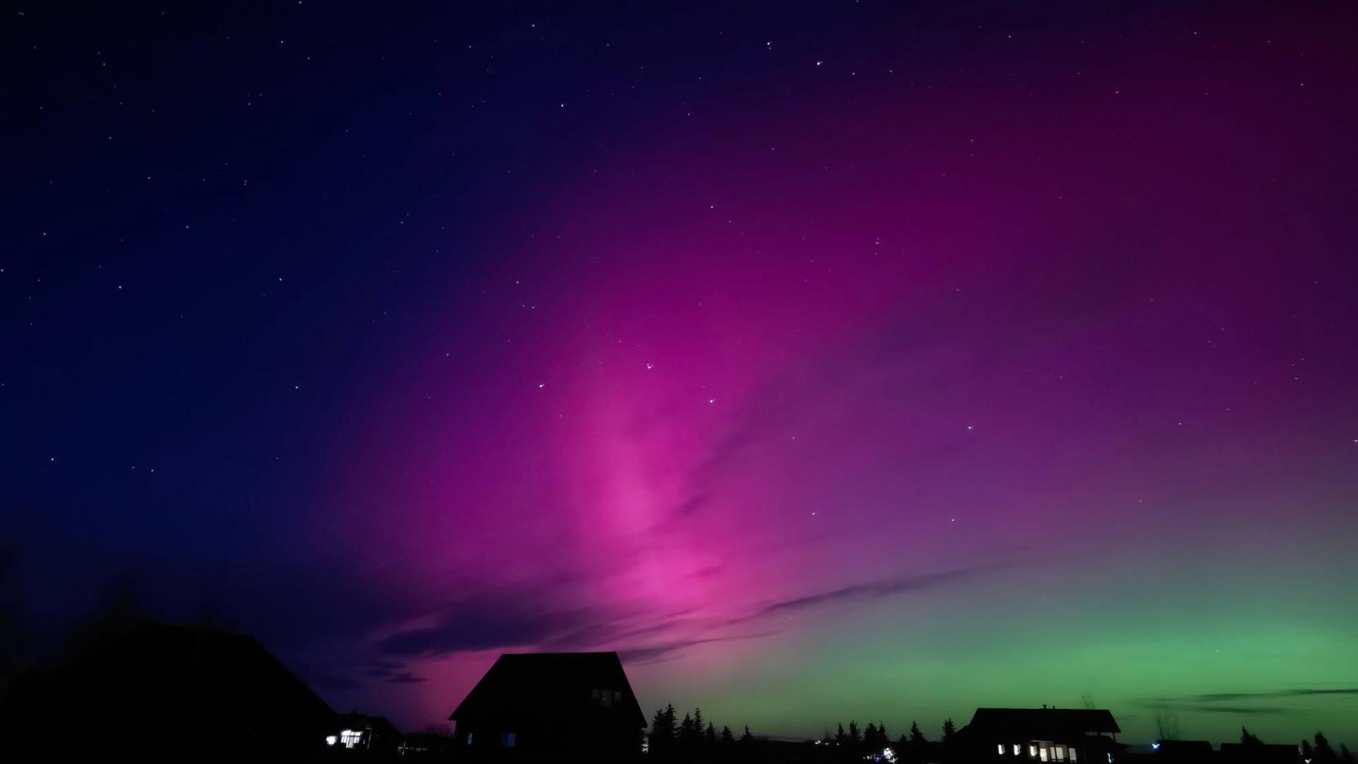 Idahoans shared stunning photos as the northern lights put on a late-night show of colorful displays across the Gem State. 
