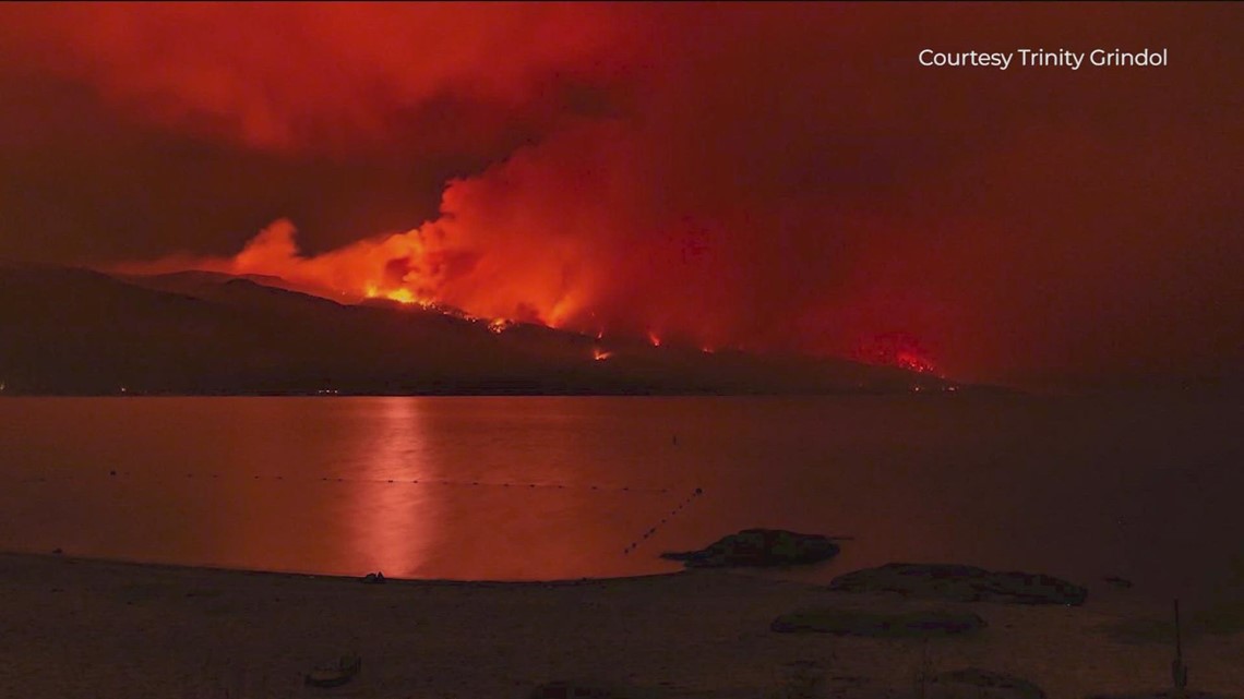 Family packs up cabin during wildfire evacuation - Vimarsana News