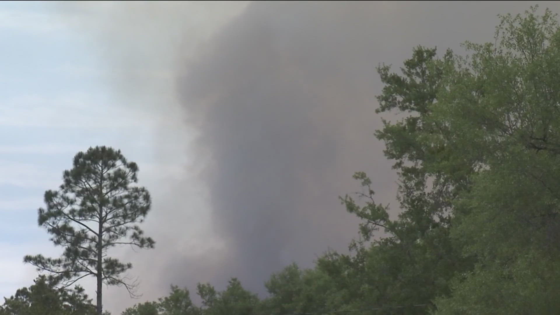 Fueled by a historic drought, wildfires rage across Georgia | ktvb.com