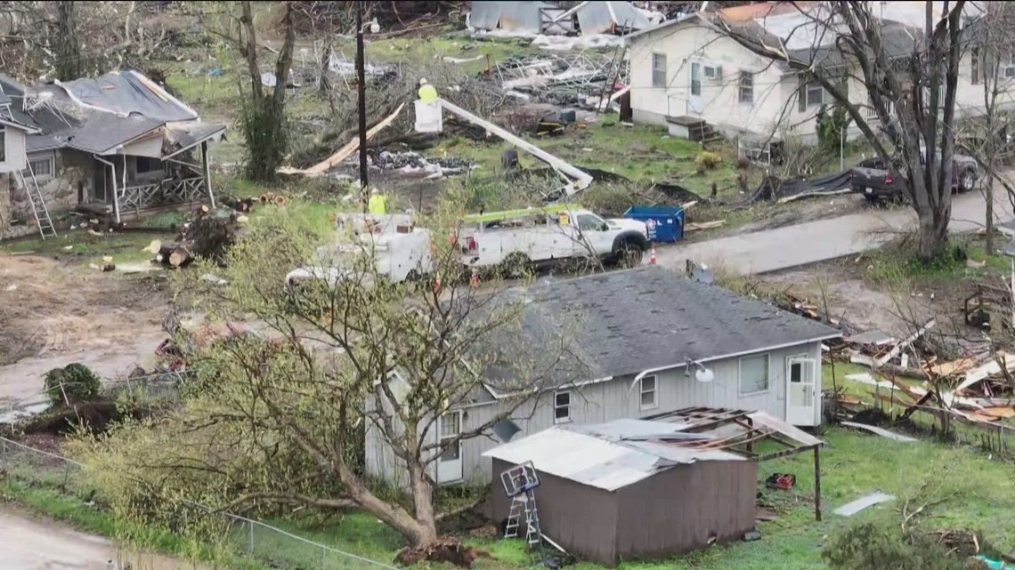 At least 5 dead after EF-2 tornado hits southeast Missouri | ktvb.com