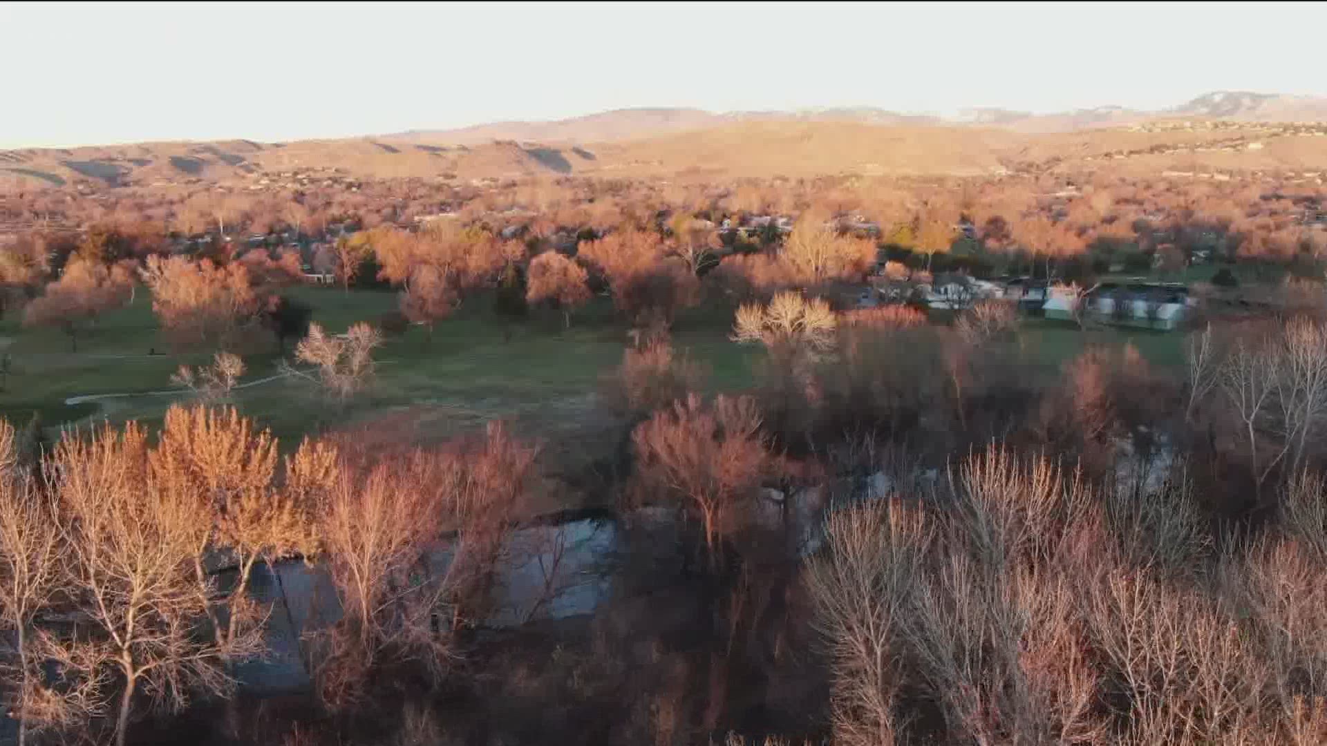 The River Club wants to expand its golf course onto an island in the Boise River. But conservation groups are calling foul.