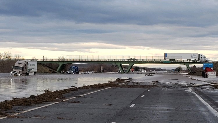 Image result for Flood | Interstate 84 | Pendleton