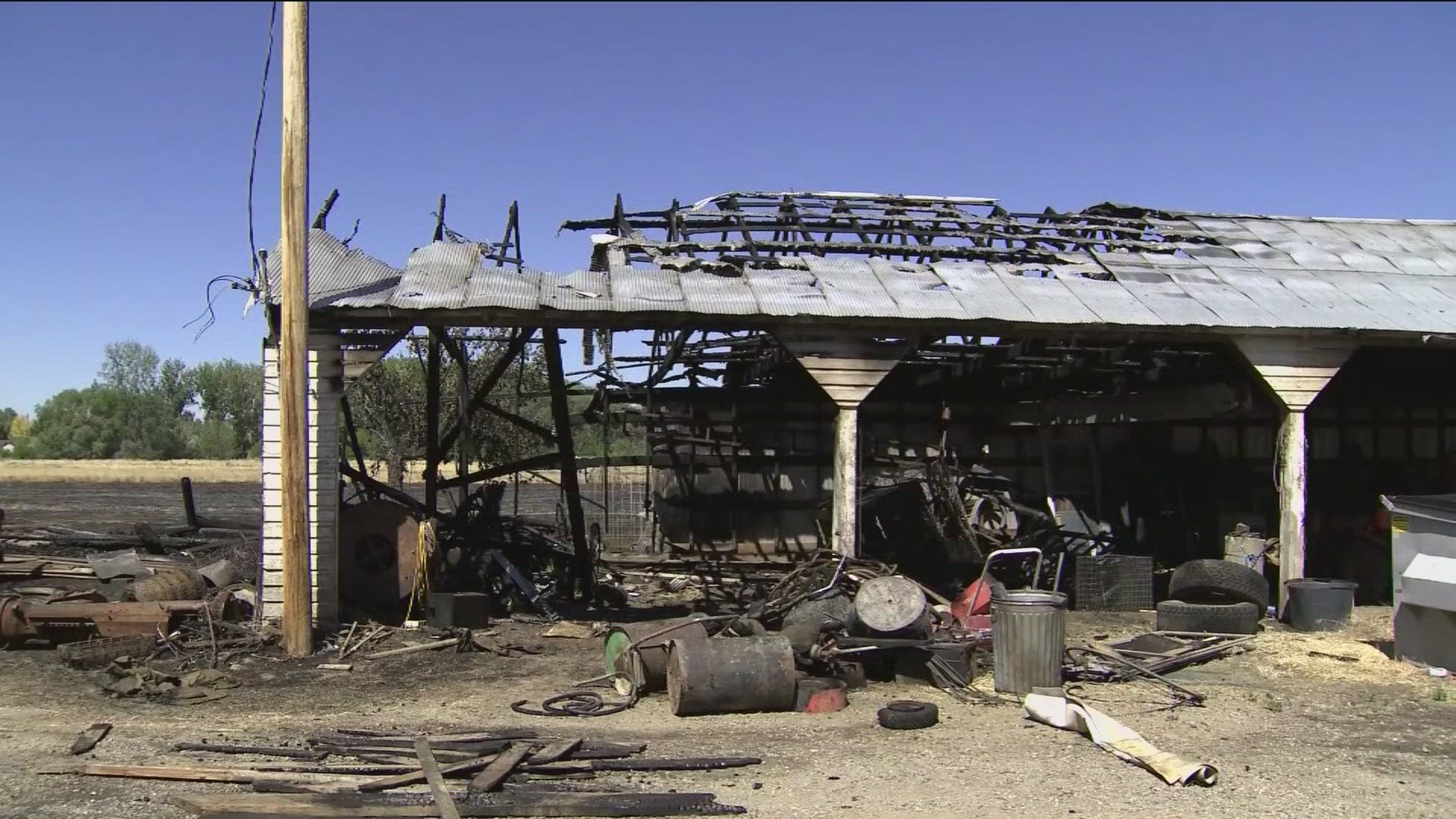 Fire sparks overnight across from Fruitland City Hall