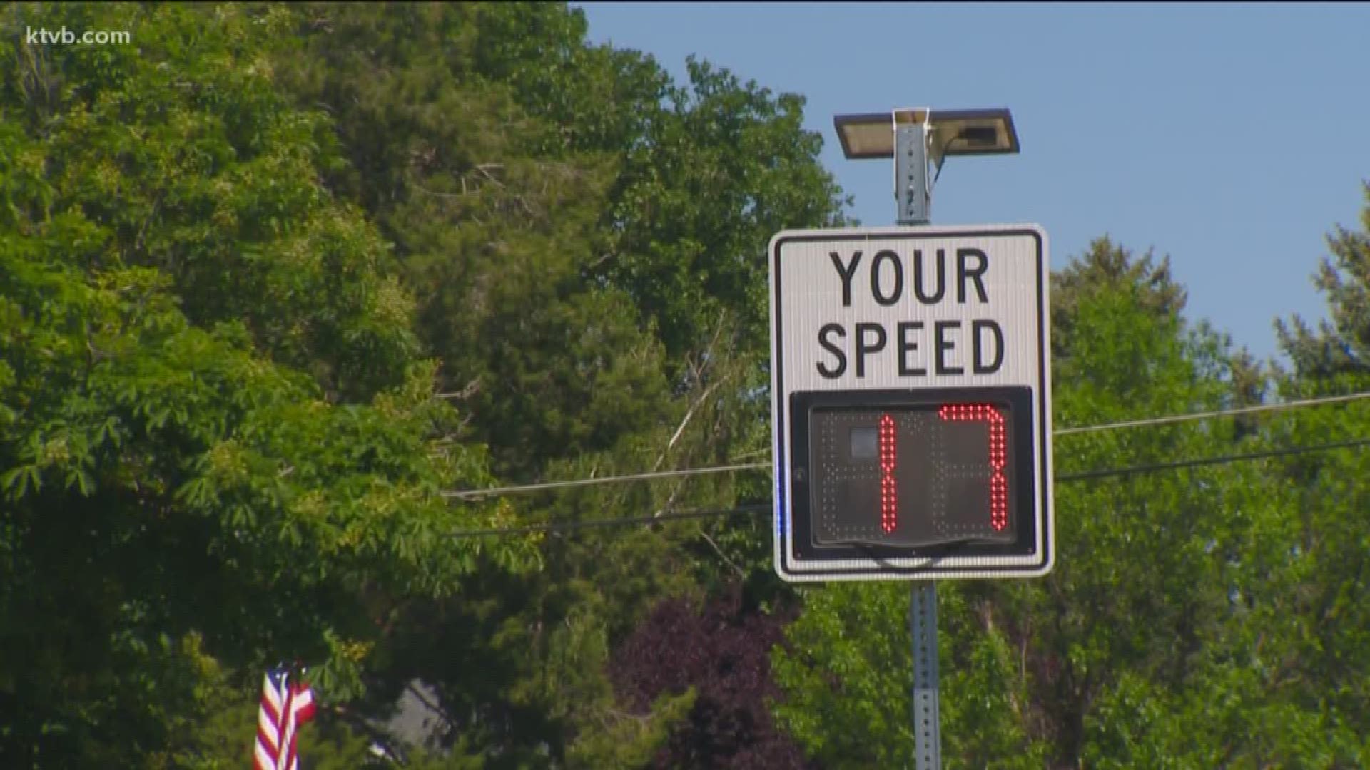 Crews are working to put up as many as 50 of the signs around Ada County.