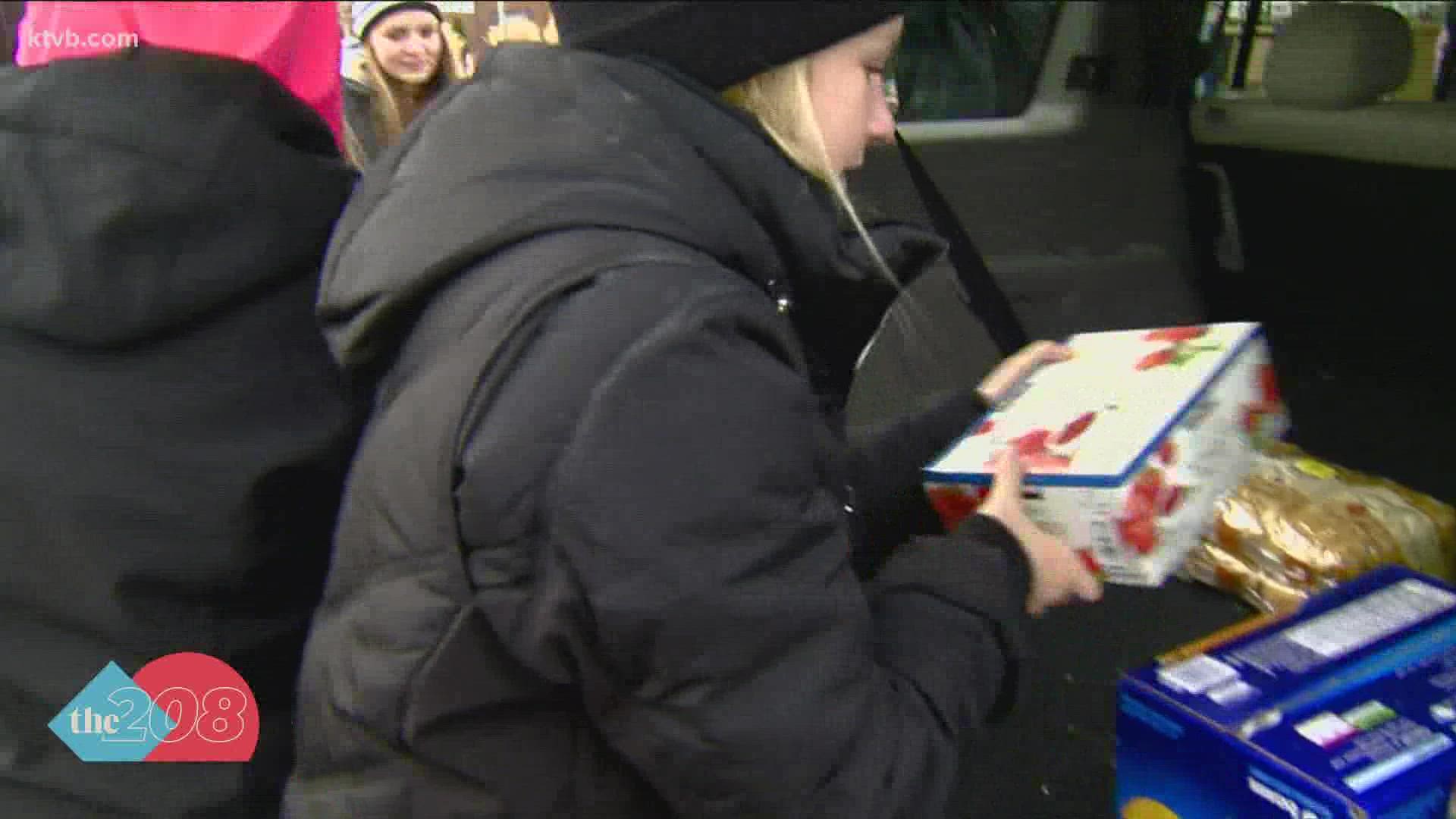 With the rest of the holiday season on the way, food donations are still needed at the Idaho Foodbank.