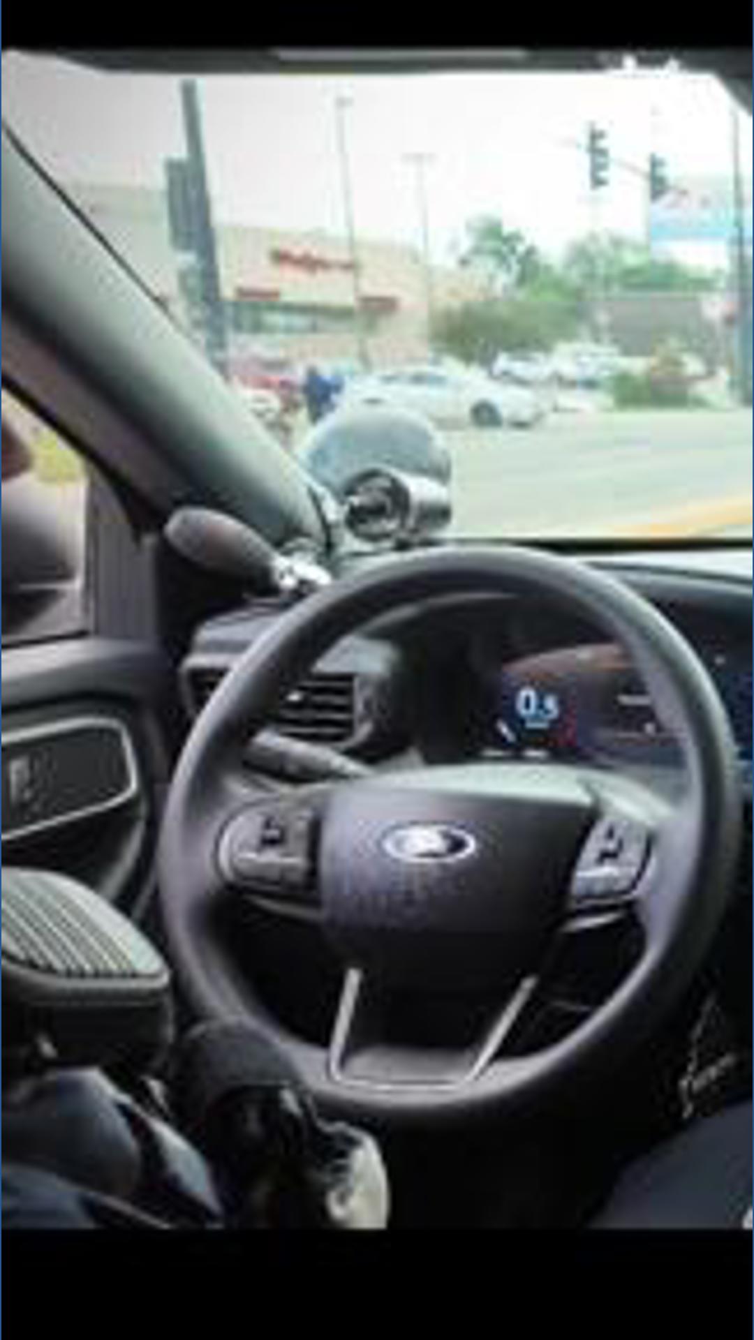 The bill would require federal agencies to obtain warrants before accessing license plate reader data and ban federal money for buying or installing the technology.