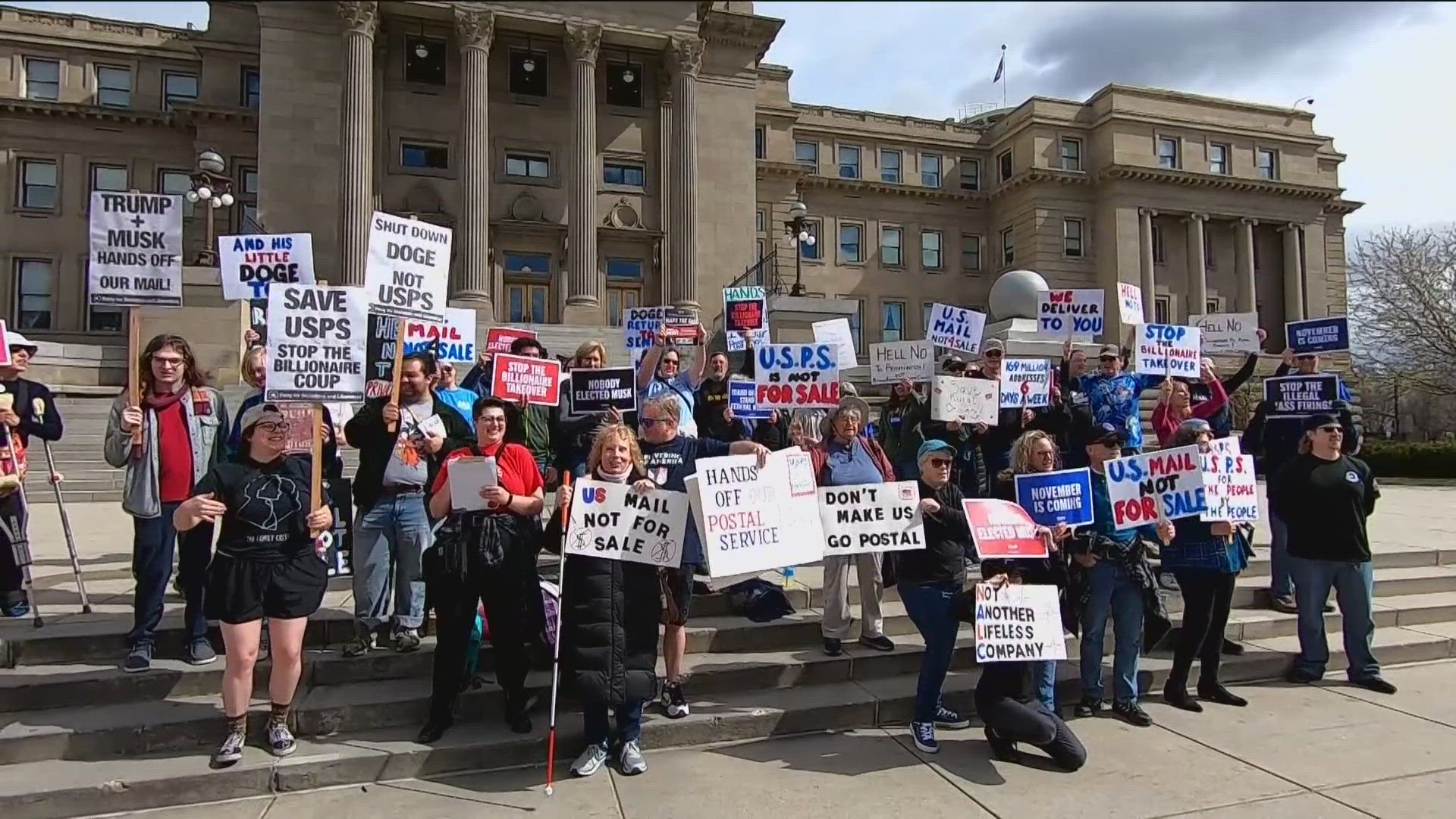 Workers and residents rally in Idaho to defend USPS | ktvb.com