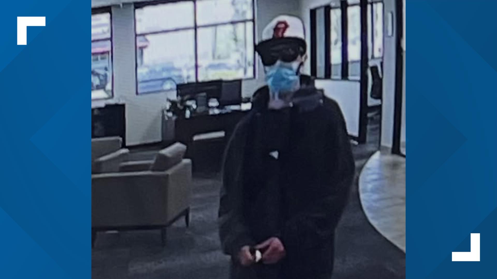 Boise Police seek suspect in afternoon bank robbery | ktvb.com