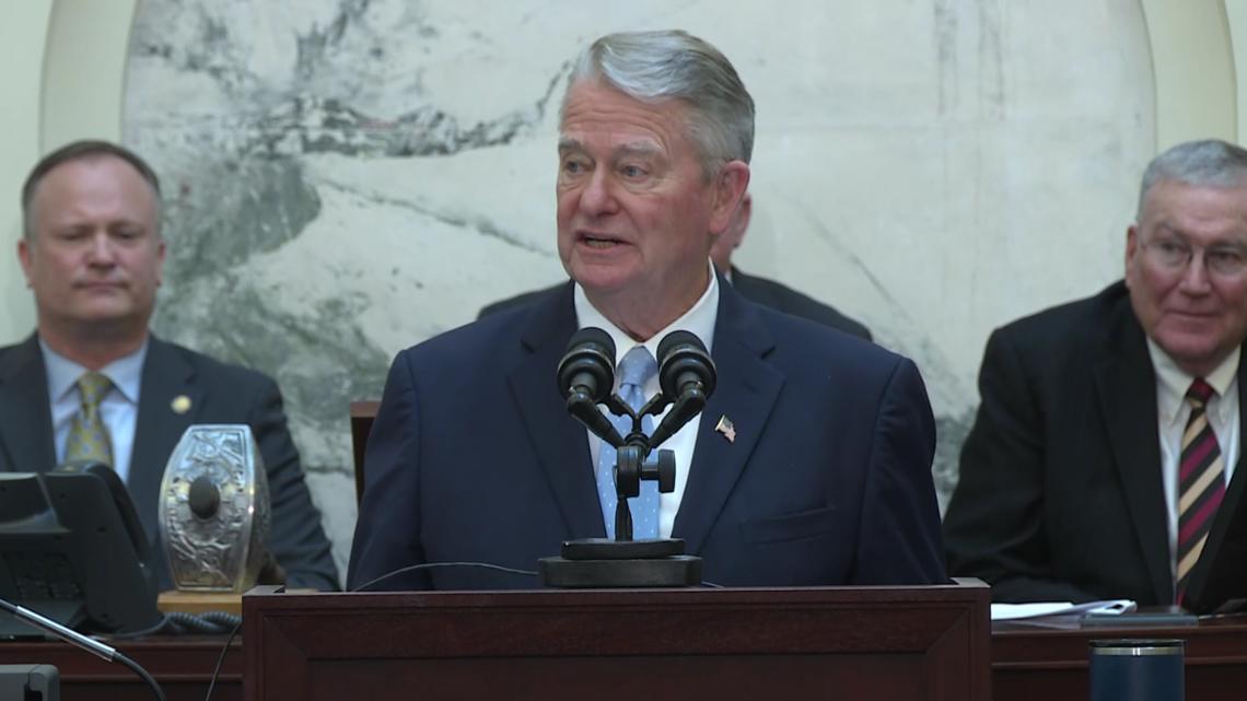 Idaho governor proposes cuts, touts education commitment in State of the State address