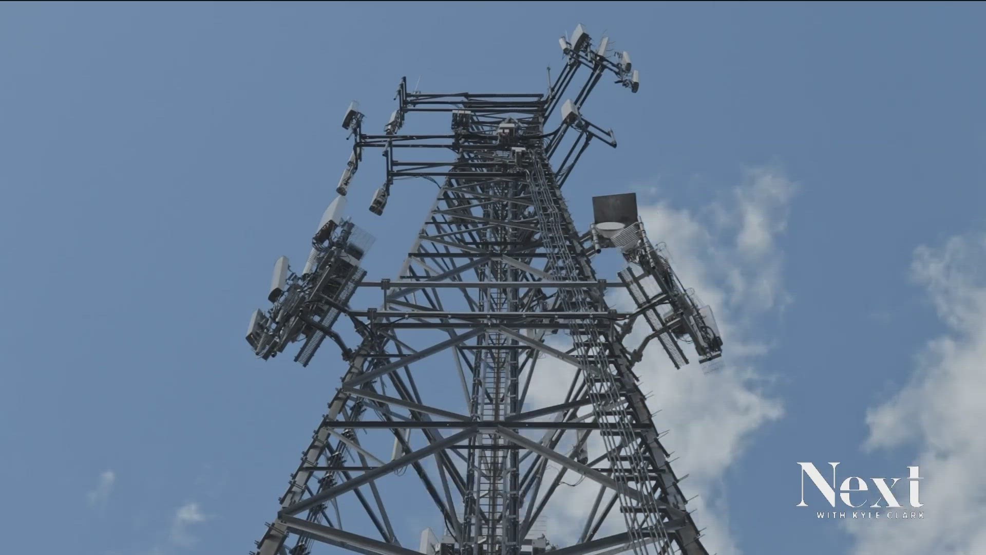 Triangulating locations using cellphone towers can give investigators clues when they have little to go on, like in the rock throwing case in Jefferson County.