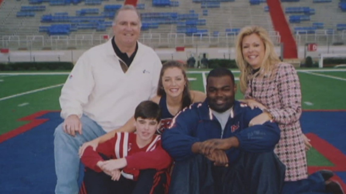 Michael Oher seeks 'Blind Side' contract and payment information - Vimarsana News