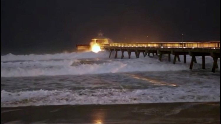Hurricane Nicole Pushes Into Florida's Atlantic Coast