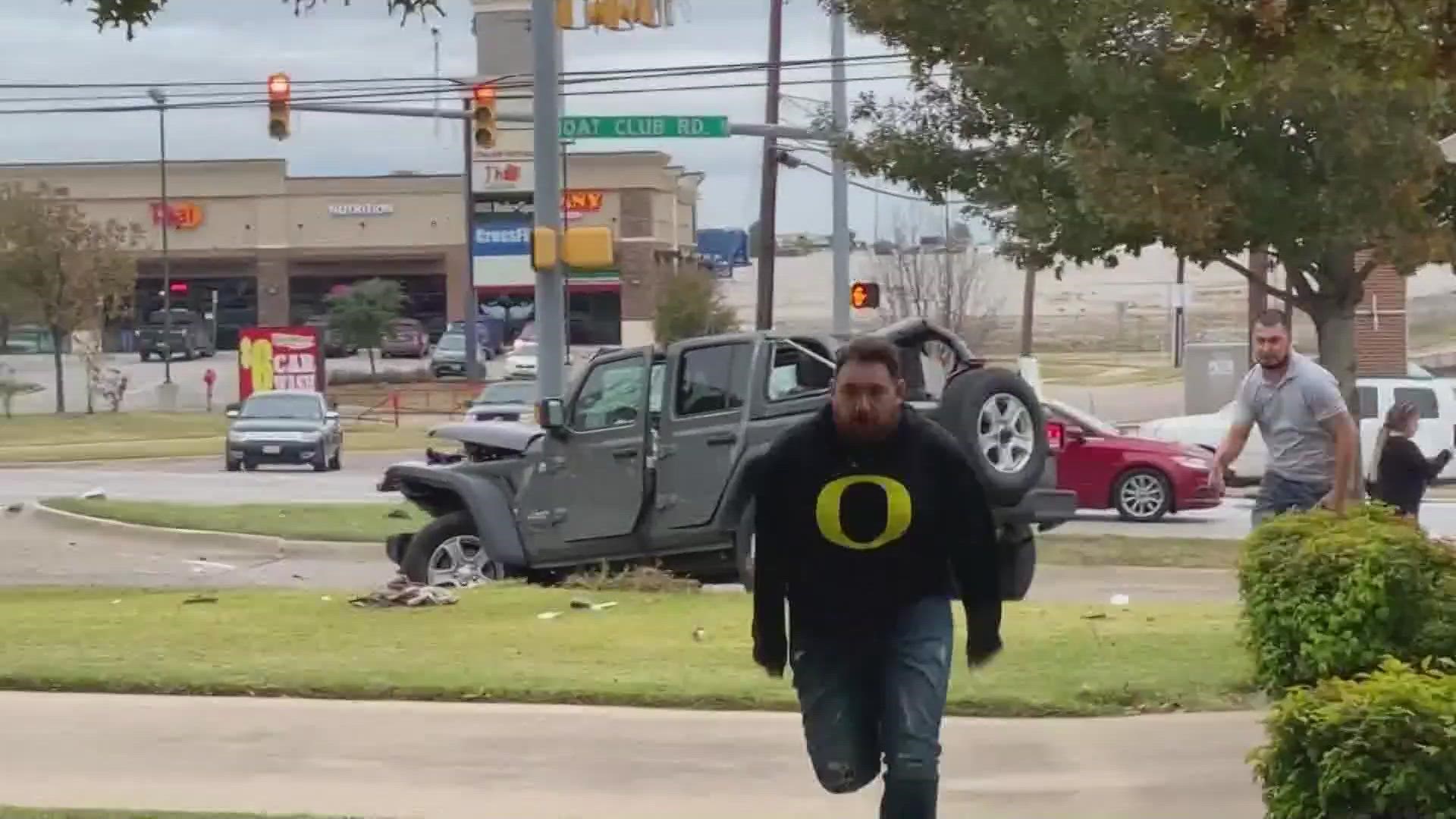 WATCH Man chases down drunk driver who killed Texas officer