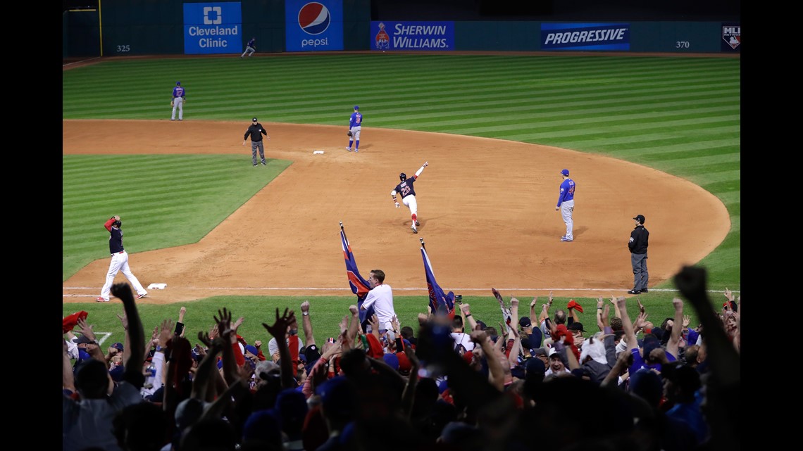 Chicago Cubs pitcher Jon Lester reacts after ending Cleveland Indians rally  during the seventh inning of World Series game 7 at Progressive Field in  Cleveland, Ohio, on November 2, 2016. Photo by